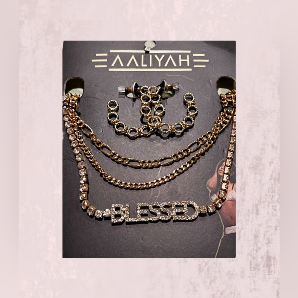 Aaliyah Gold Chain Set